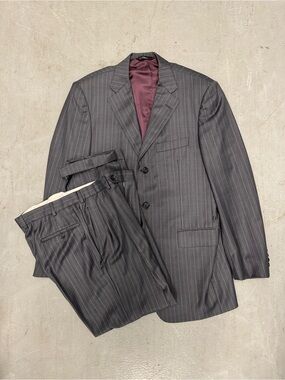 Samuelsohn Gray Pinstripe Super 140s Two-Piece Suit 39R/34x30 - Made In Canada